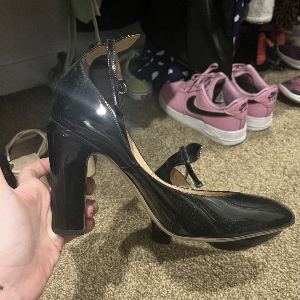 Valentino Tan-Go Pumps